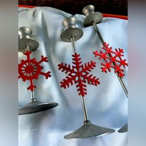 *SOLD* ❄️Vintage Silver snowflake candle holders